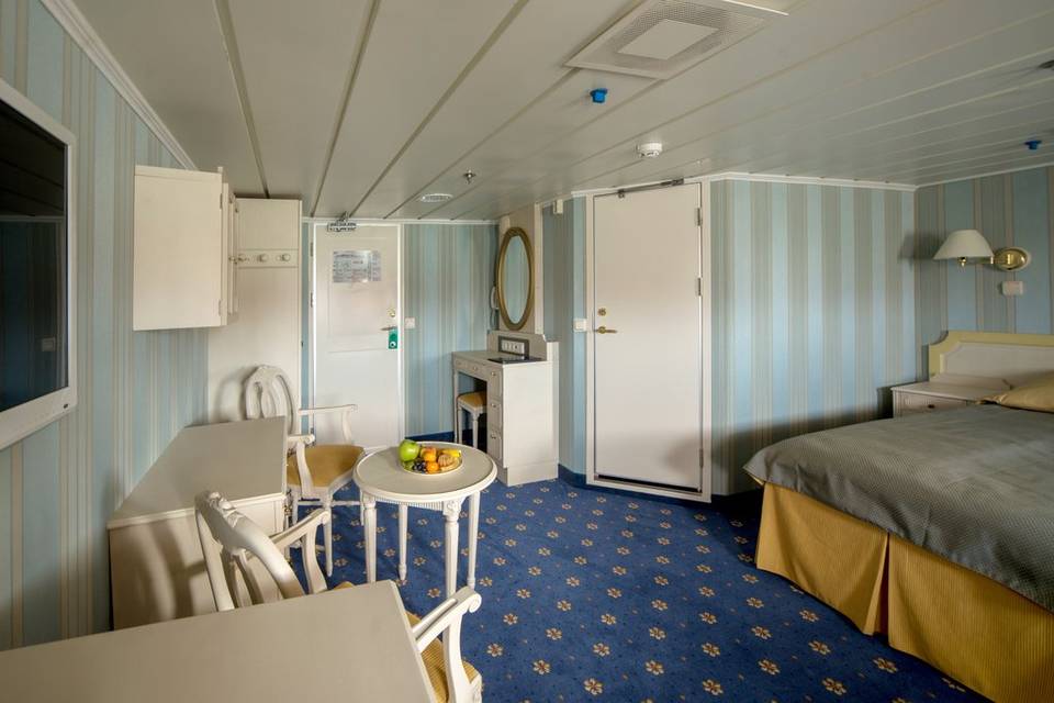 The Arctic Call • Svalbard Expedition