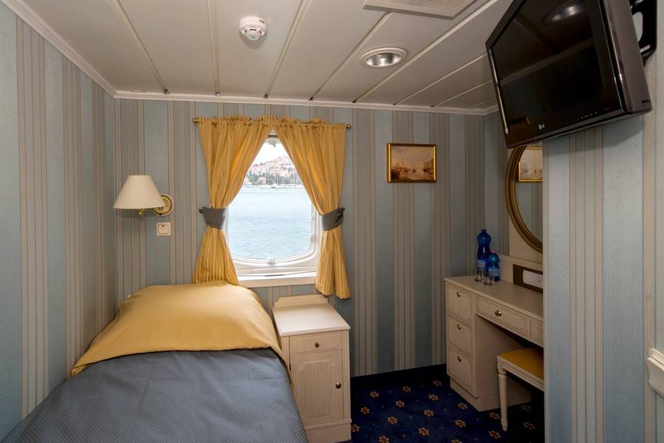 The Arctic Call • Svalbard Expedition